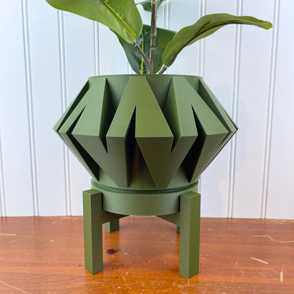 The Kovi Indoor Planter Pot with Drainage Tray & Stand, Houseplants